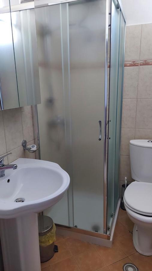 Sea View Apartment Saranda Zewnętrze zdjęcie